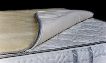 Merino wool mattress pad