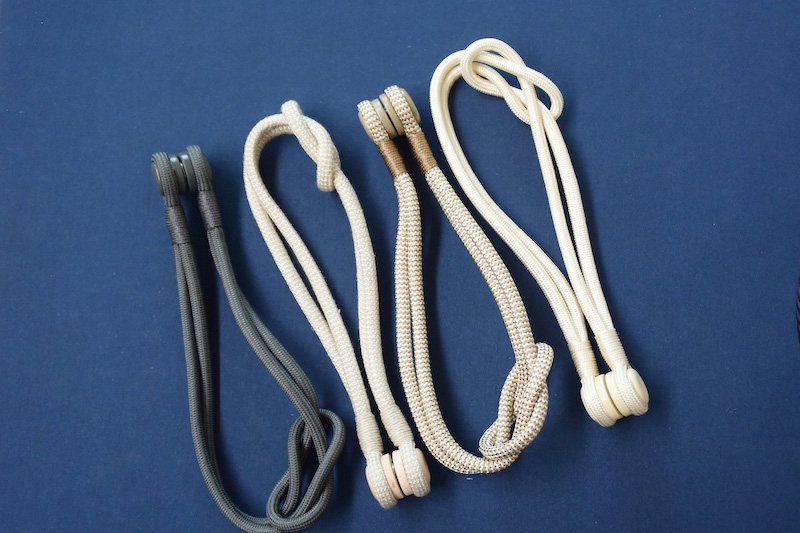 Magnetic rope tie-back