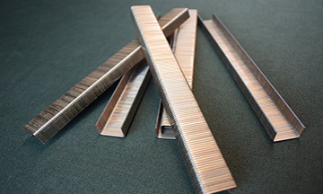 Punti metallici