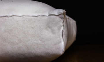 Cuscino di poliuretano espanso più vellutino resinato